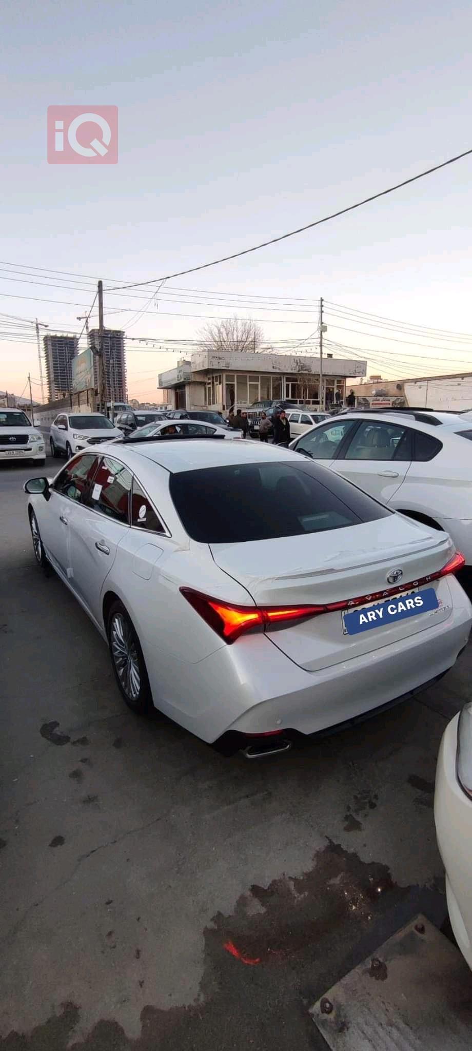 Toyota Avalon